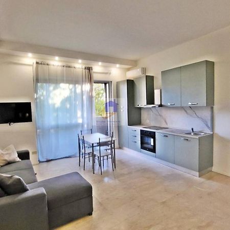 Toma Apartment Trilocale Moderno Per Max 6 Persone Milán Exterior foto