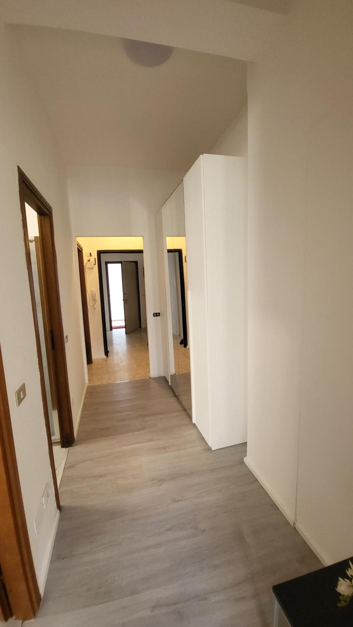 Toma Apartment Trilocale Moderno Per Max 6 Persone Milán Exterior foto