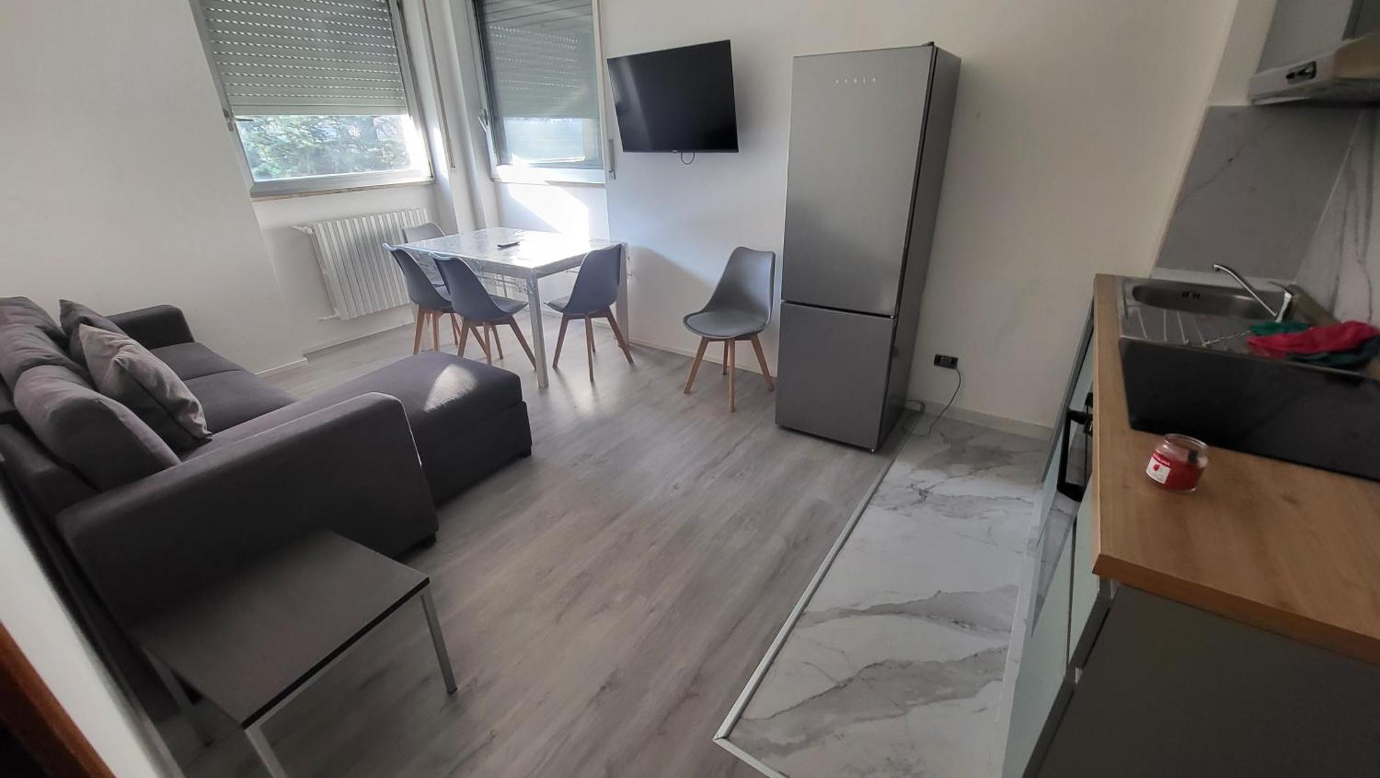 Toma Apartment Trilocale Moderno Per Max 6 Persone Milán Exterior foto