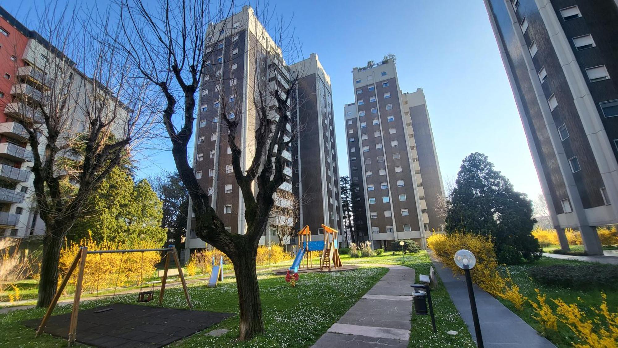 Toma Apartment Trilocale Moderno Per Max 6 Persone Milán Exterior foto