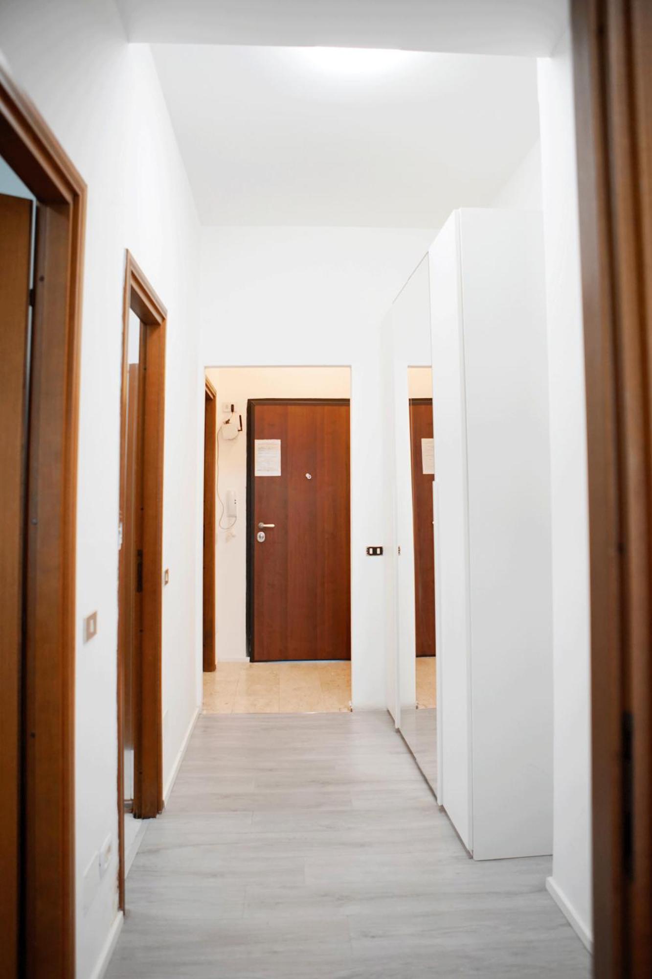 Toma Apartment Trilocale Moderno Per Max 6 Persone Milán Exterior foto